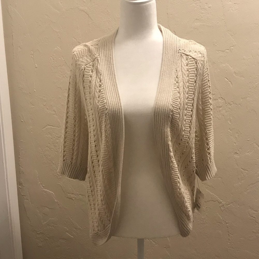 Cute Crochet Style Cardigan w/ 3/4 Sleeves